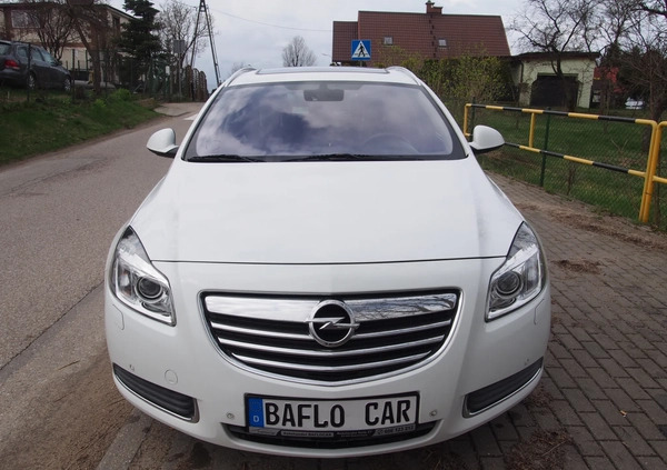 Opel Insignia cena 21500 przebieg: 305000, rok produkcji 2010 z Biała Podlaska małe 121